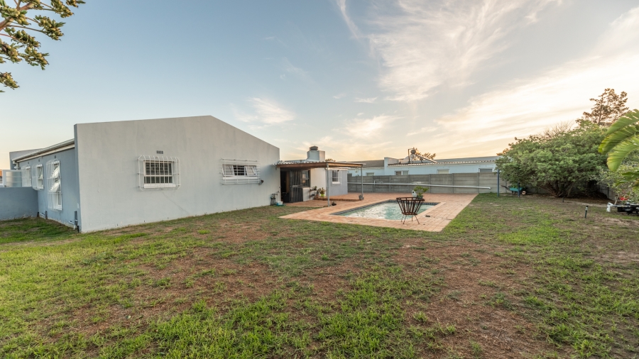 3 Bedroom Property for Sale in Table View Western Cape